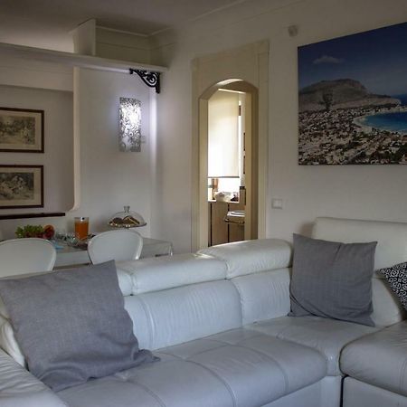 Villa Degli Ulivi Mondello Exterior foto