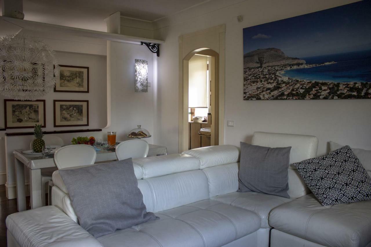 Villa Degli Ulivi Mondello Exterior foto